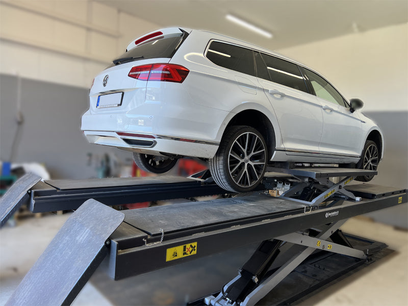 Saxlift / Sakse Sporingslift - Kørebane - 5500 kg. - Euro line (JA9000S-E)